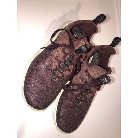 Nike FREE TR 8 PRINT‎ Sneakers CrossTraining Shoe  Women's Size 7 BURGUNDY - Picture 2 of 8